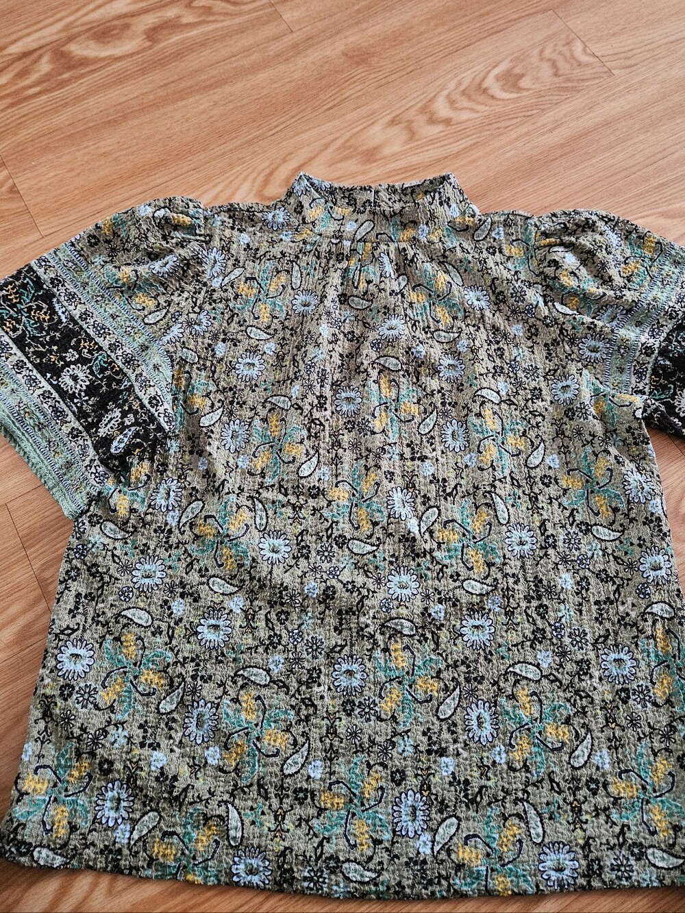 LOFT Green Quilted Floral Top with Teal & Yellow Paisley Accents